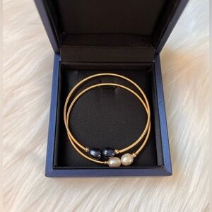 White Pearl And Royal Blue Pearl Gold Fashion Bracelet